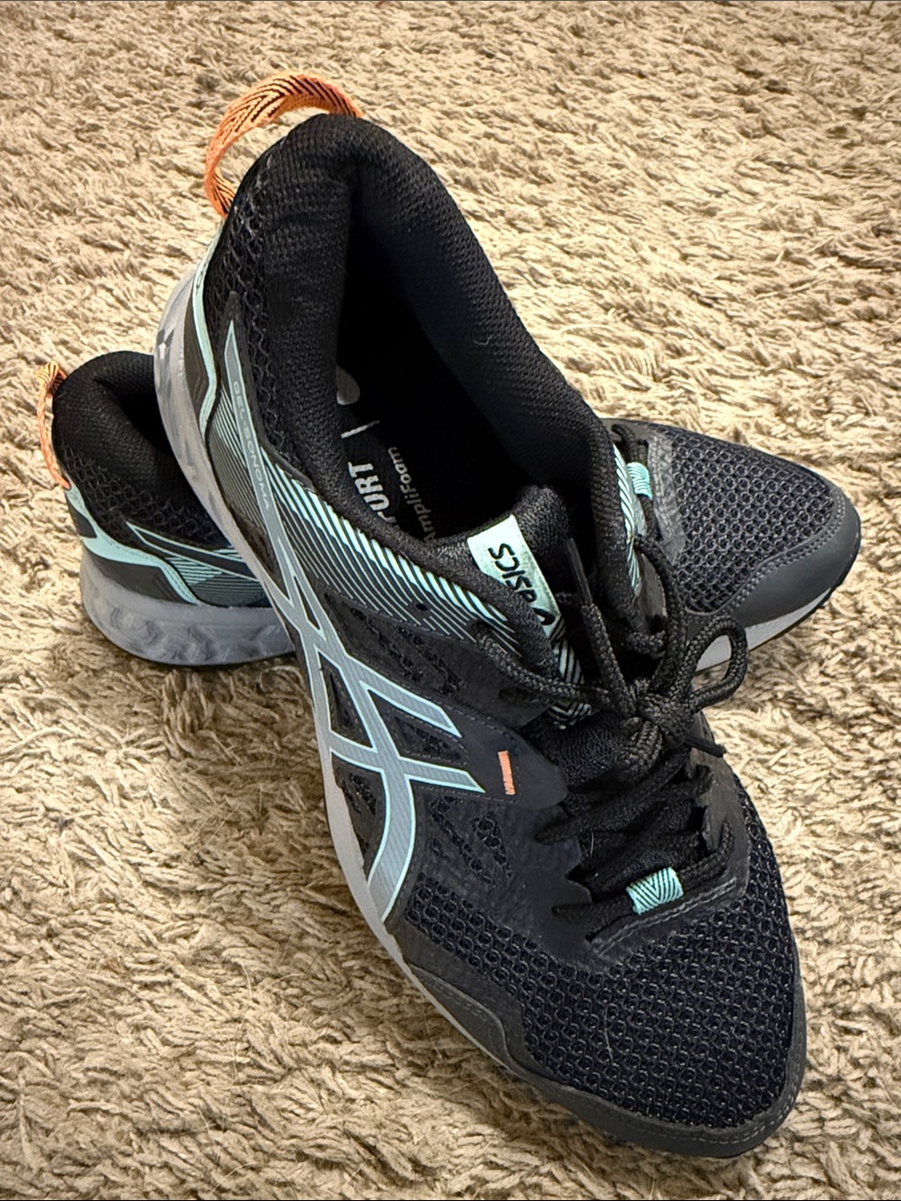 Asics Black & Mint Women's Athletic Running Shoes